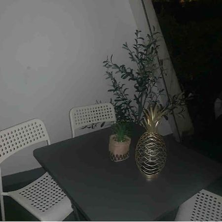Appartement Cosy Climatise Proche Plage Λα Γκραντ-Μοτ Εξωτερικό φωτογραφία